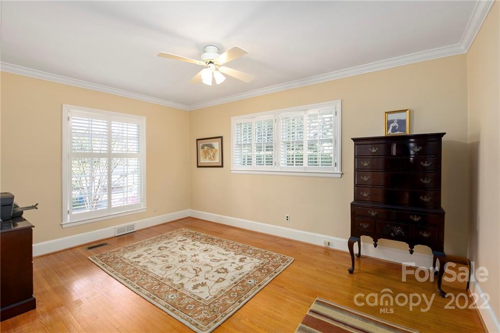 5227 Robinhood Road Charlotte, NC 28211 - Photo 25 of 44 Gallery Image 25