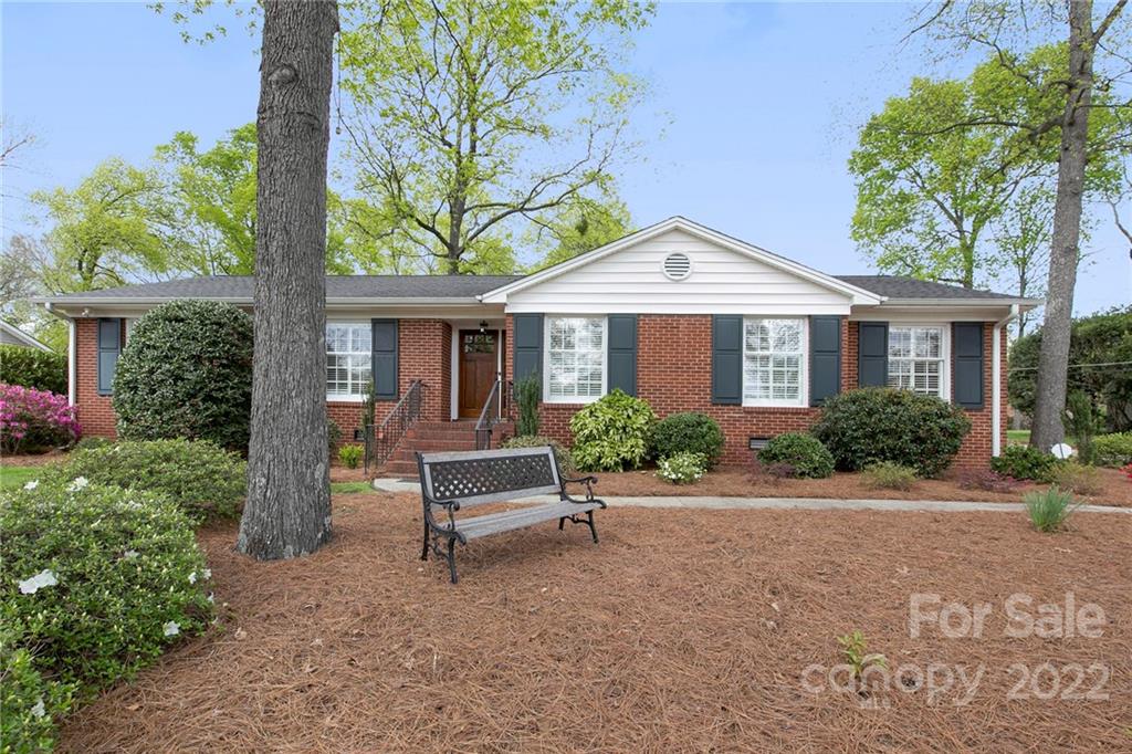 5227 Robinhood Road Charlotte, NC 28211 - Photo 3 of 44 Gallery Image 3