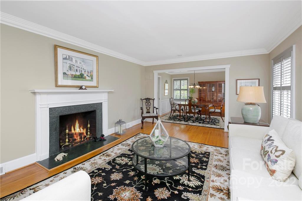 5227 Robinhood Road Charlotte, NC 28211 - Photo 6 of 44 Gallery Image 6
