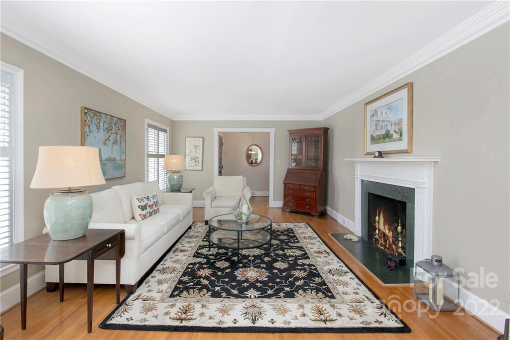 5227 Robinhood Road Charlotte, NC 28211 - Photo 7 of 44 Gallery Image 7