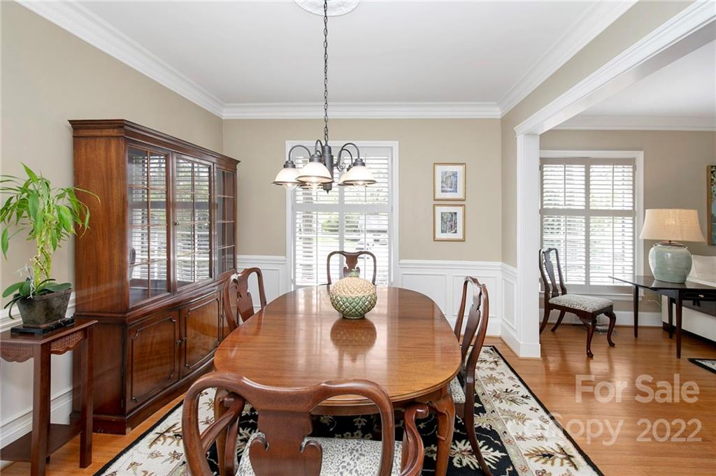 5227 Robinhood Road Charlotte, NC 28211 - Photo 9 of 44 Gallery Image 9