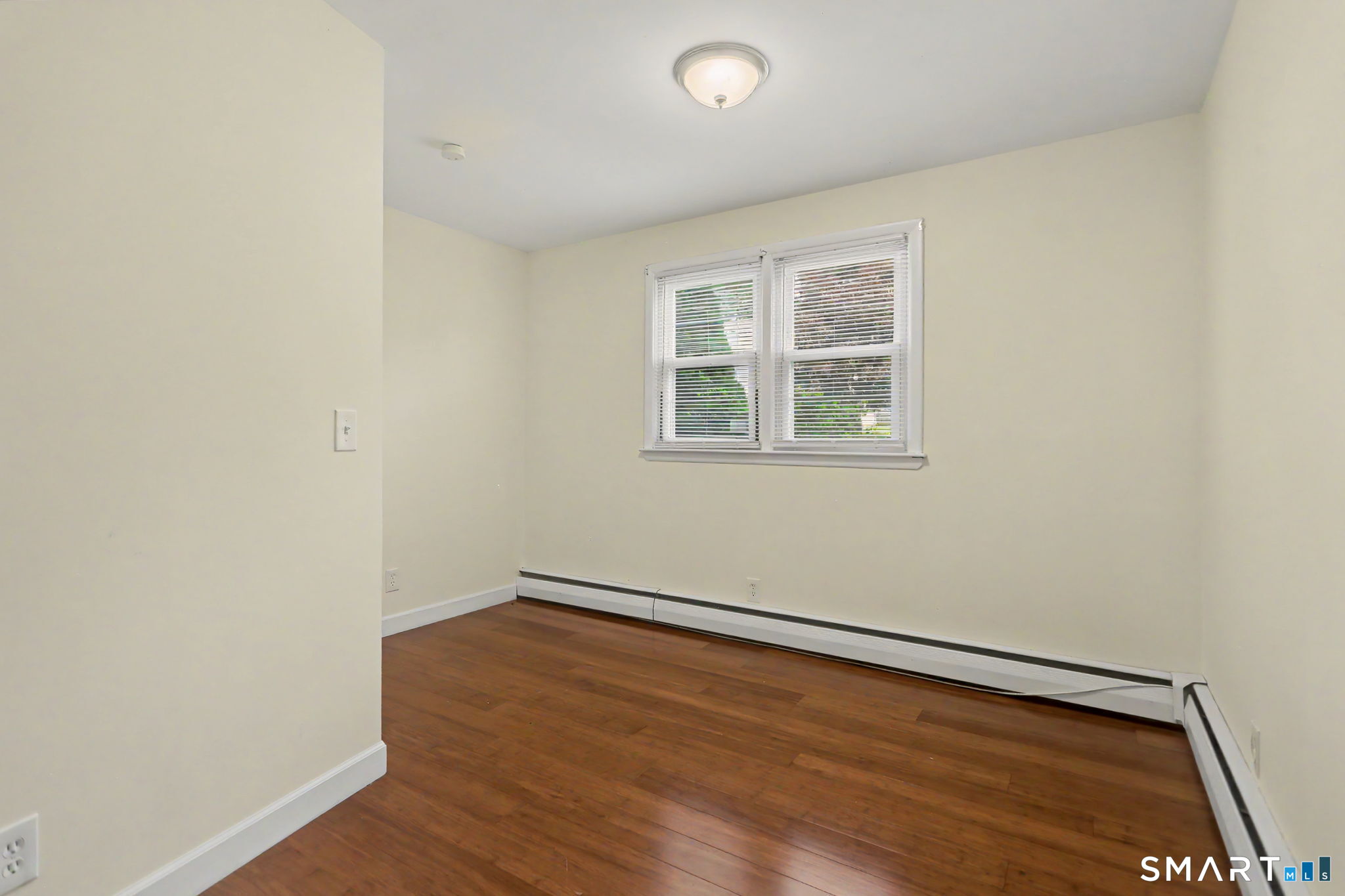143 Ranch Drive Bridgeport, CT 06606 - Photo 19 of 32 Rec. room in lower level.
