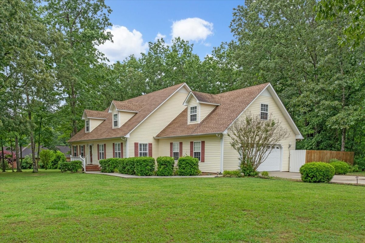 446 Strawberry Ridge Manchester, TN 37355 - Photo 3 of 49