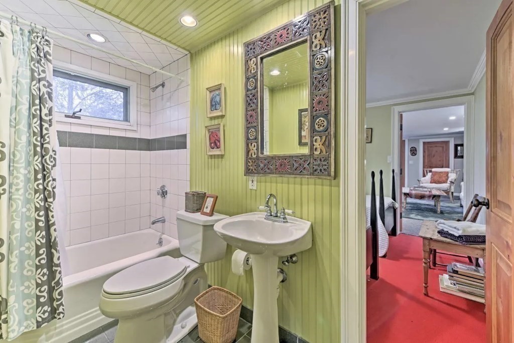 232 Lagoon Pond Road Tisbury, MA 02568 - Photo 29 of 31 a bathroom with a sink a toilet and shower