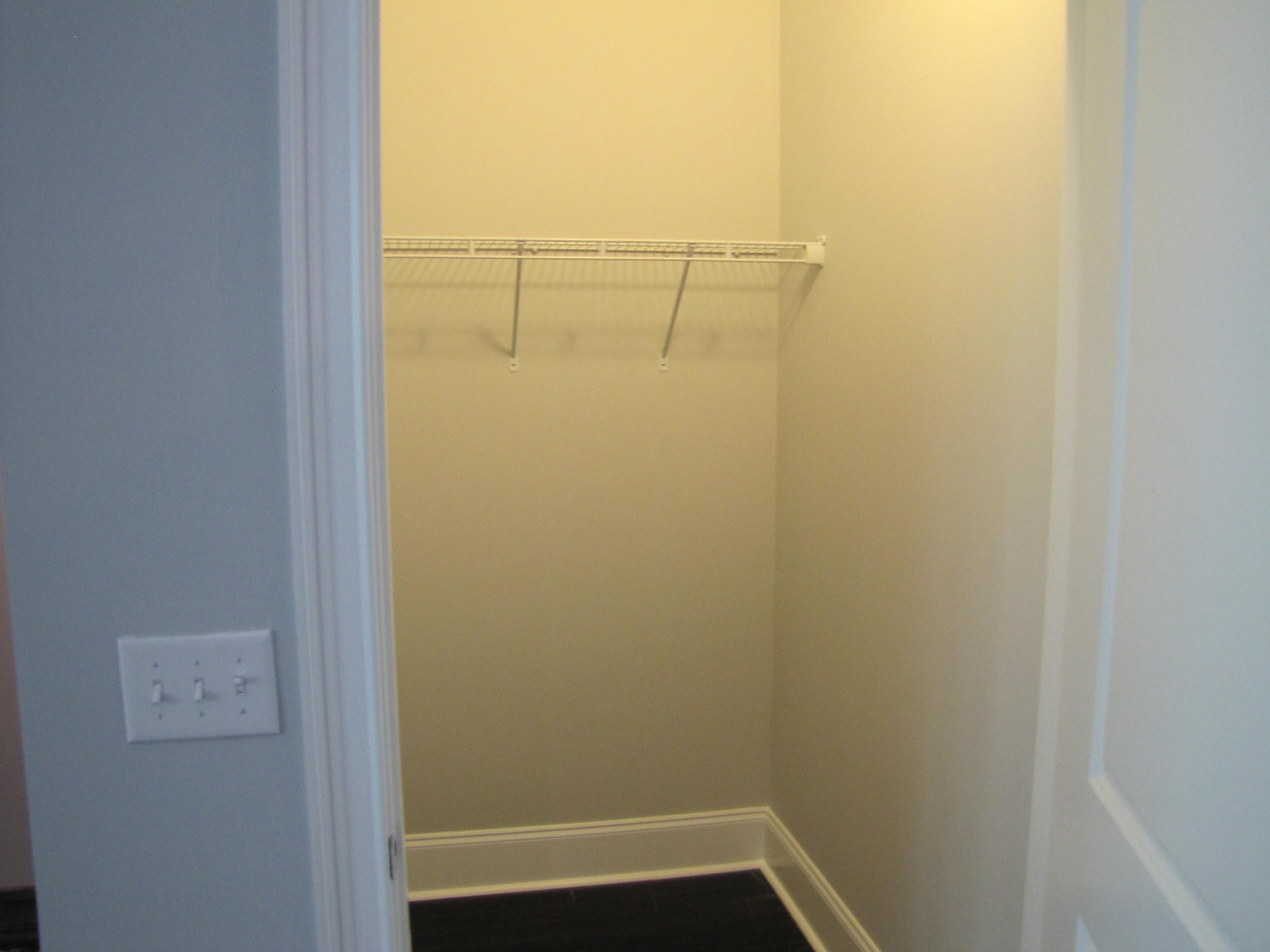 1094 Rifle Range Road Mount Pleasant, SC 29464 - Photo 21 of 43 152