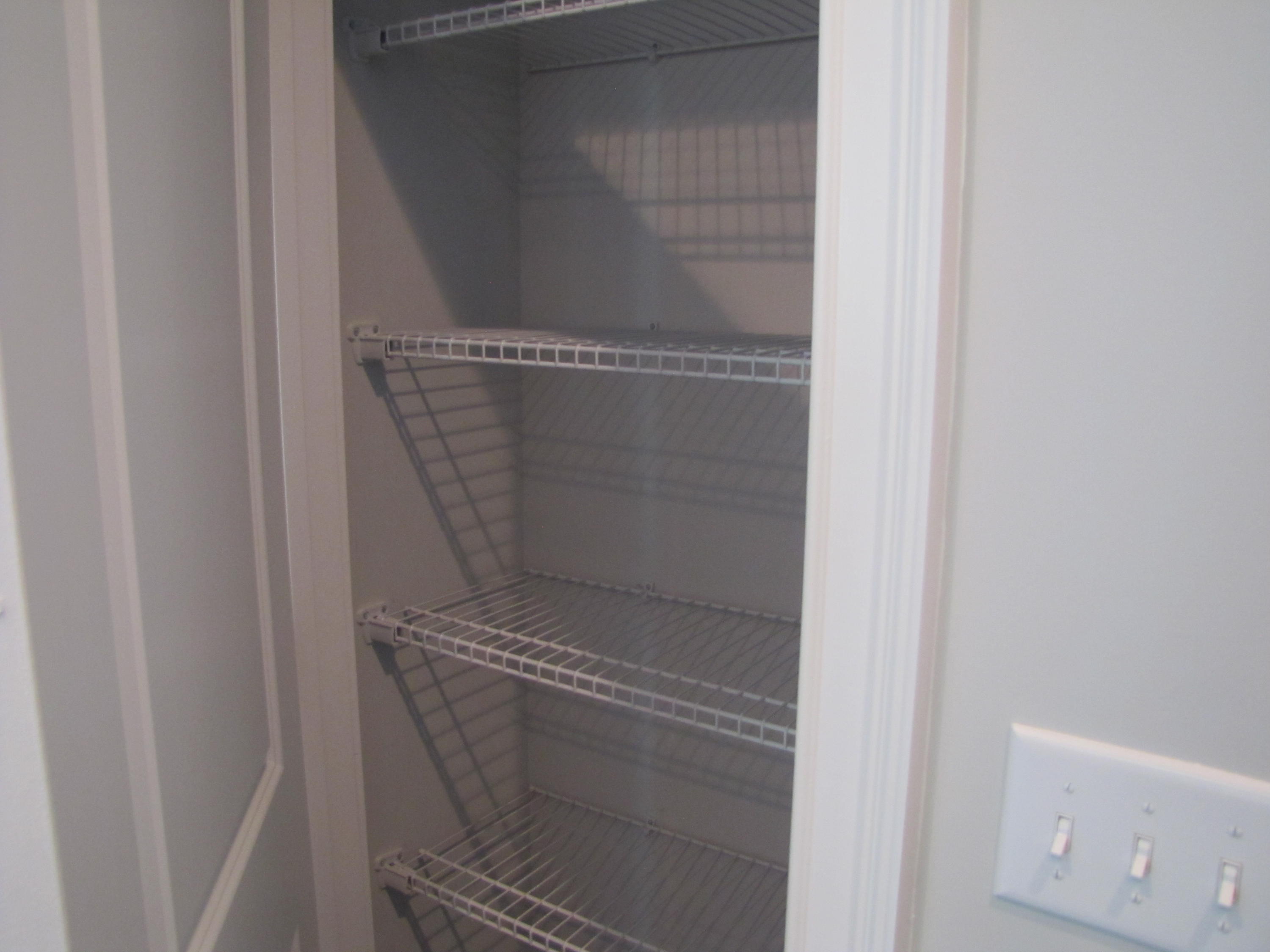 1094 Rifle Range Road Mount Pleasant, SC 29464 - Photo 22 of 43 154