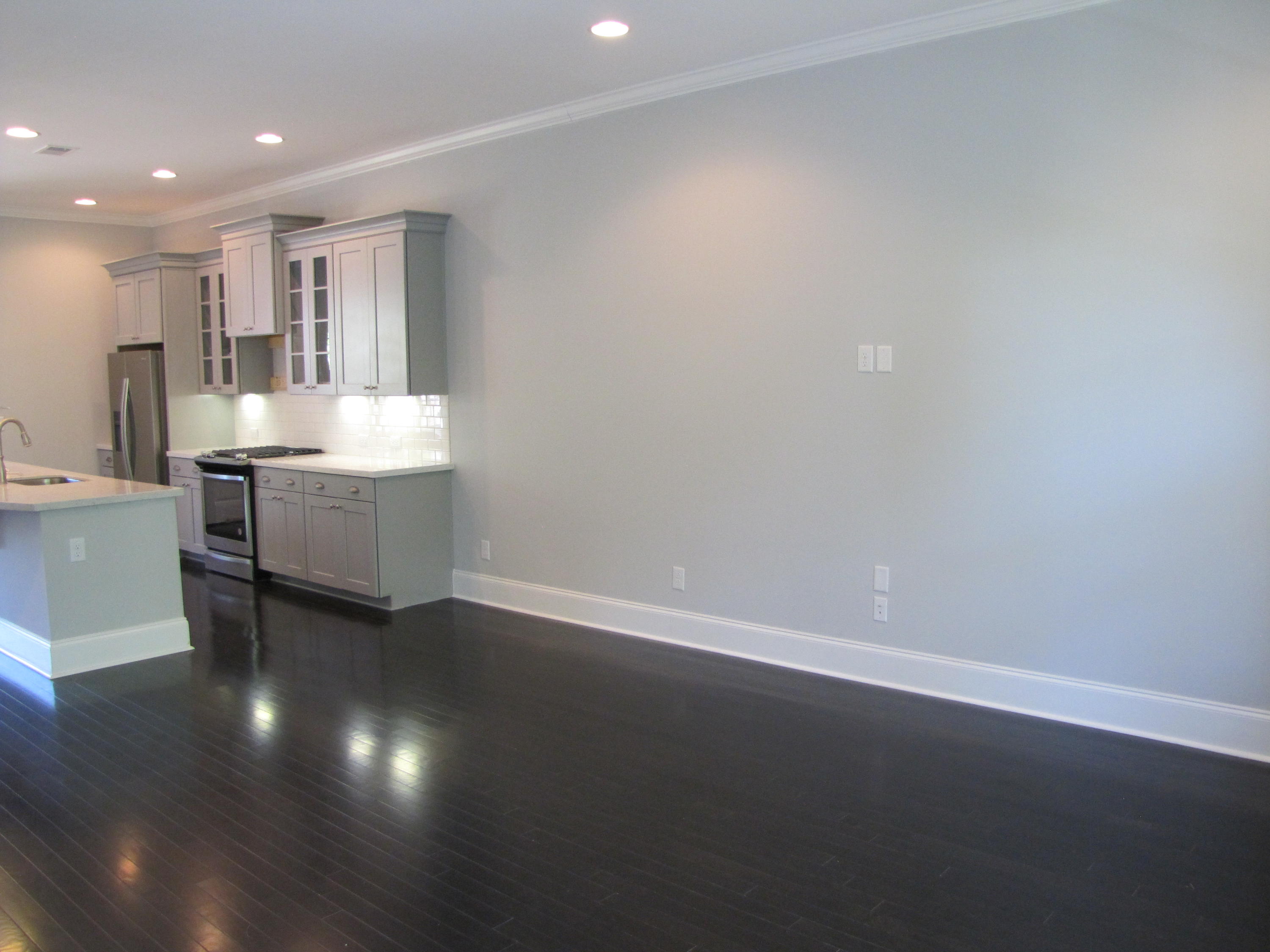 1094 Rifle Range Road Mount Pleasant, SC 29464 - Photo 8 of 43 157