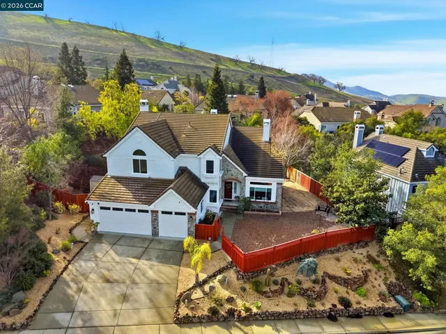 $1,450,000 | 376 Blue Oak Lane, Clayton, CA 94517
