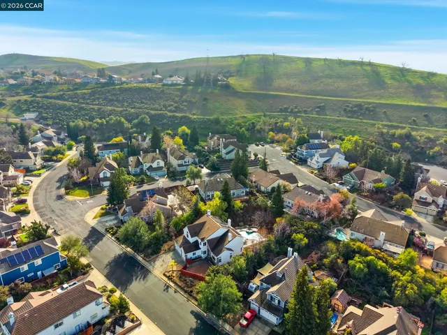 $1,450,000 | 376 Blue Oak Lane, Clayton, CA 94517