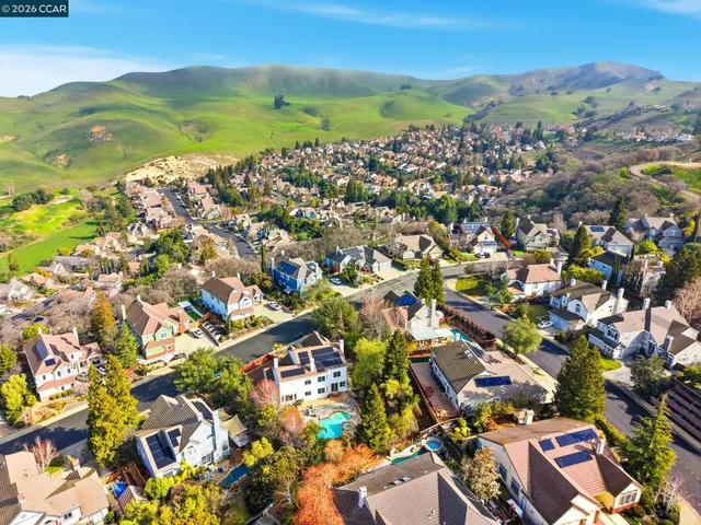 $1,450,000 | 376 Blue Oak Lane, Clayton, CA 94517