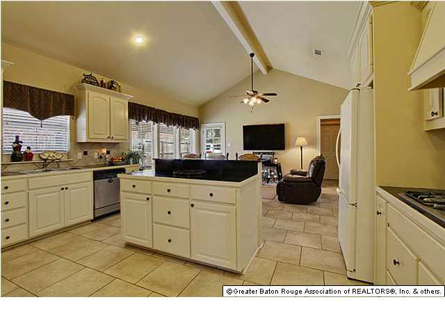 8707 Grand View Drive Baton Rouge, LA 70809 - Photo 5 of 18 Gallery Image 5