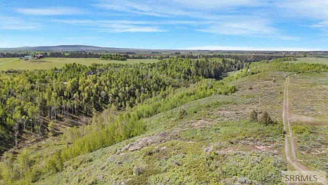 $152,500 | 1550 West Rim Loop, Ashton, ID 83420