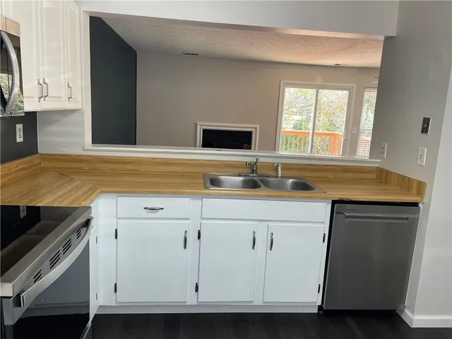 $2,100 | 3578 Kennesaw Station Drive, Kennesaw, GA 30144