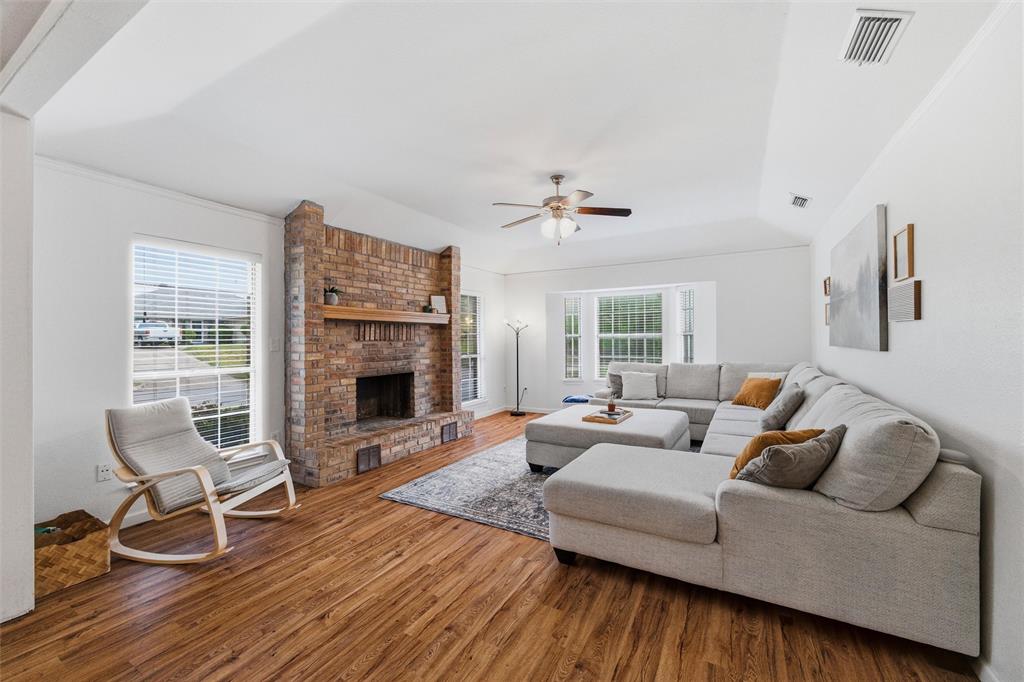 1132 Trinity Drive Benbrook, TX 76126 - Photo 2 of 40