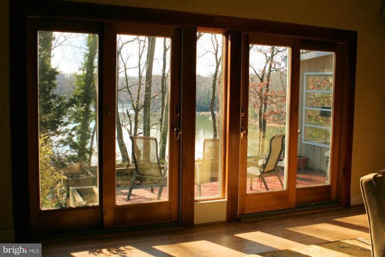 466 Forelands Road Annapolis, MD 21401 - Photo 23 of 30 Deck - View from