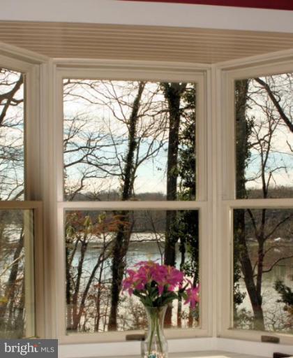 466 Forelands Road Annapolis, MD 21401 - Photo 24 of 30 Beach/Bay View