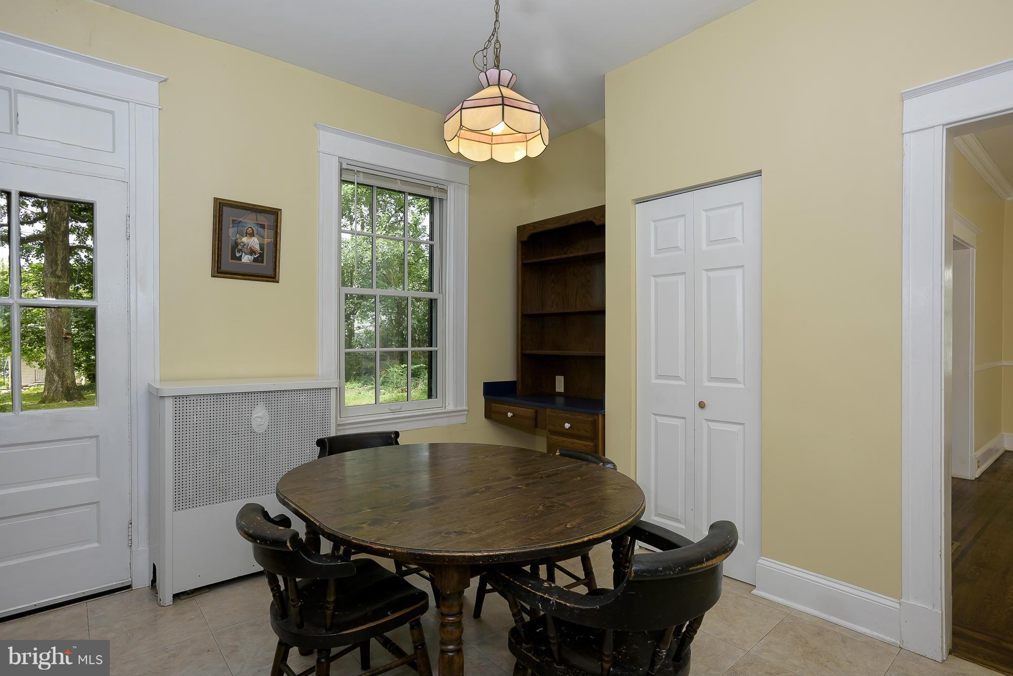 516 Stamford Road Baltimore, MD 21229 - Photo 13 of 30 Kitchen