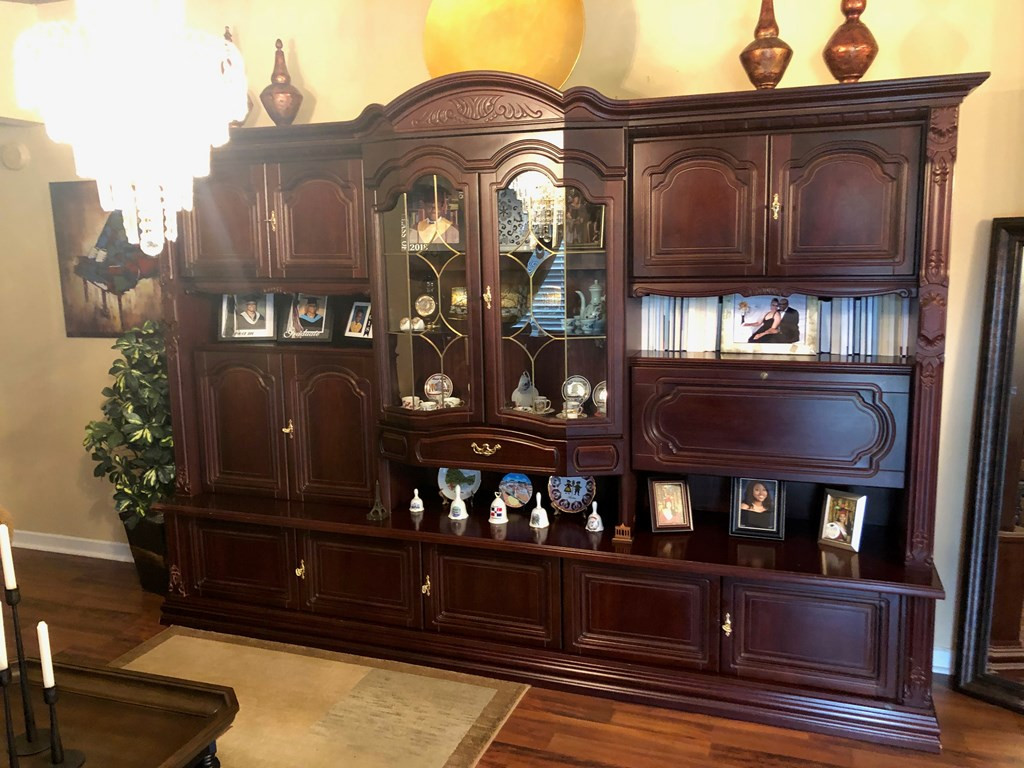 626 Indian Road Bowman, SC 29018 - Photo 14 of 27 entertainment center-remain with sale