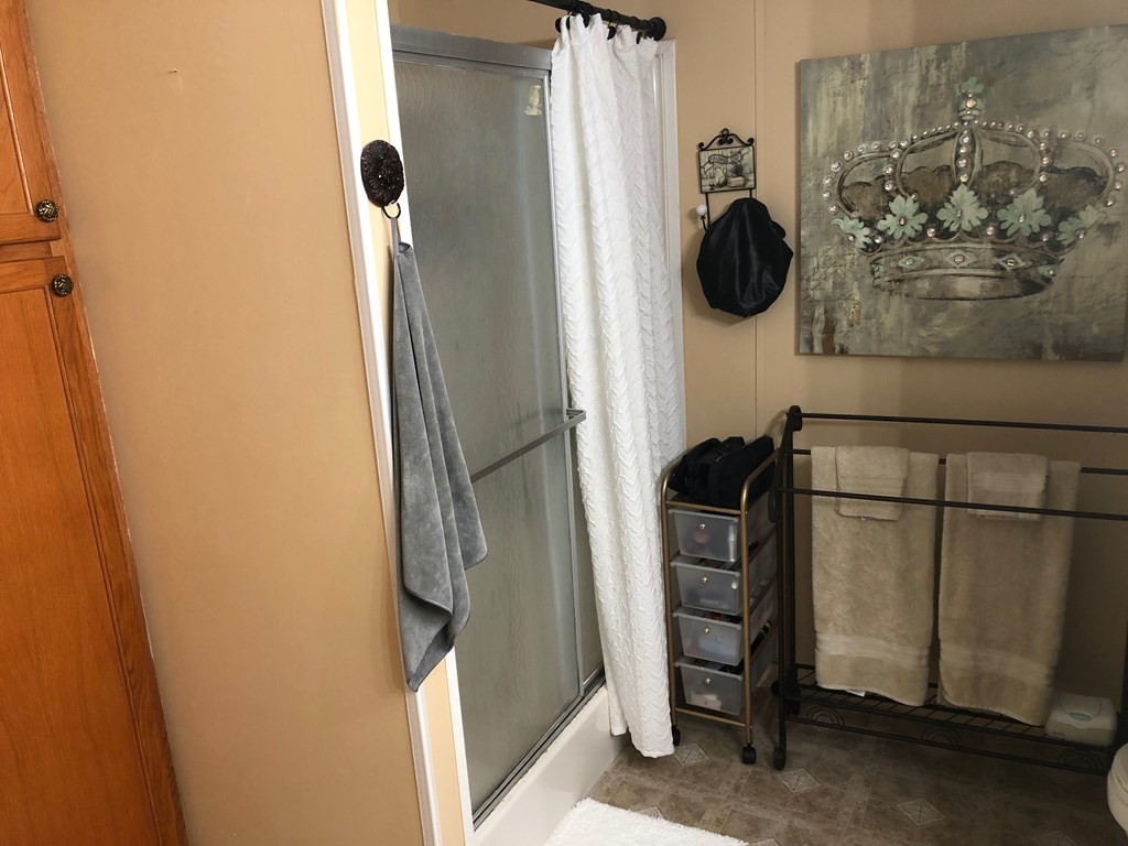 626 Indian Road Bowman, SC 29018 - Photo 23 of 27 master bath shower