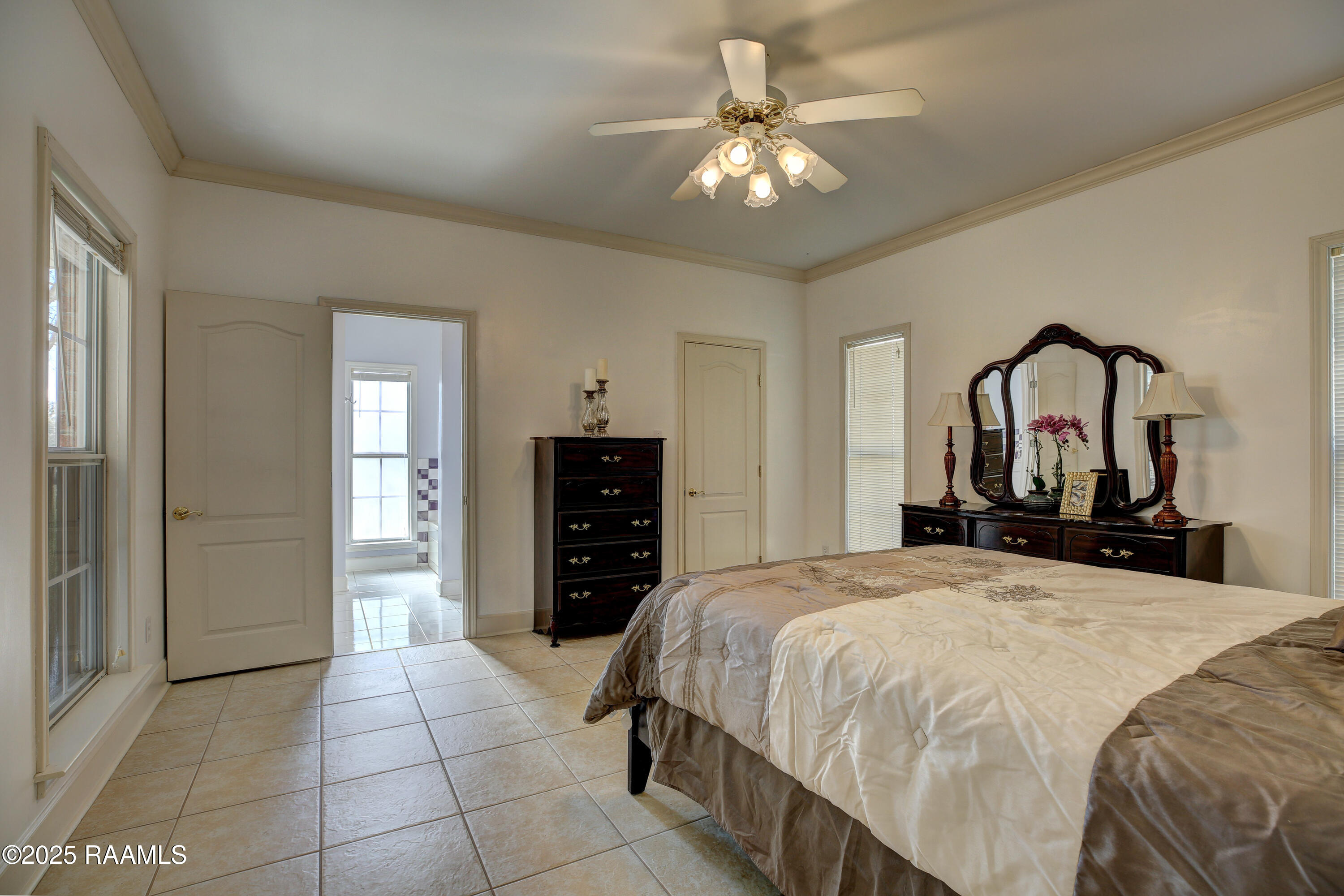 302 Old Sunset Road Church Point, LA 70525 - Photo 16 of 50 Primary BR Walk in closet