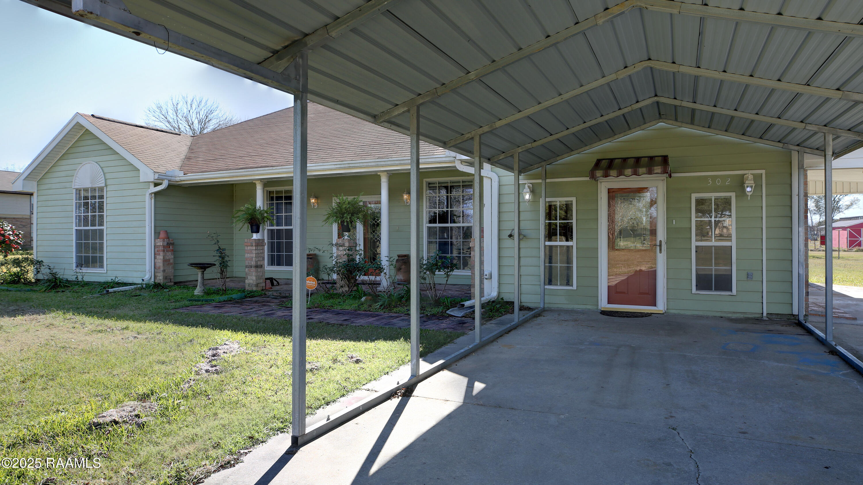 302 Old Sunset Road Church Point, LA 70525 - Photo 28 of 50 Movable awning