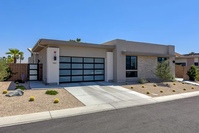 $1,900,000 | 960 Patina Lane, Palm Springs, CA 92262