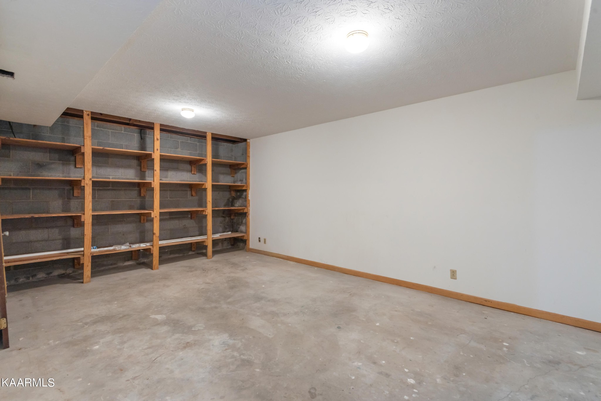 128 Wendover Circle Oak Ridge, TN 37830 - Photo 32 of 38 Gallery Image 32
