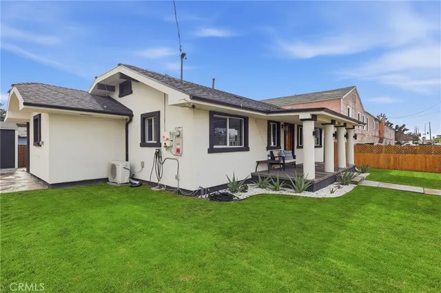 $3,850 | 816 West 120th Street, Los Angeles, CA 90044