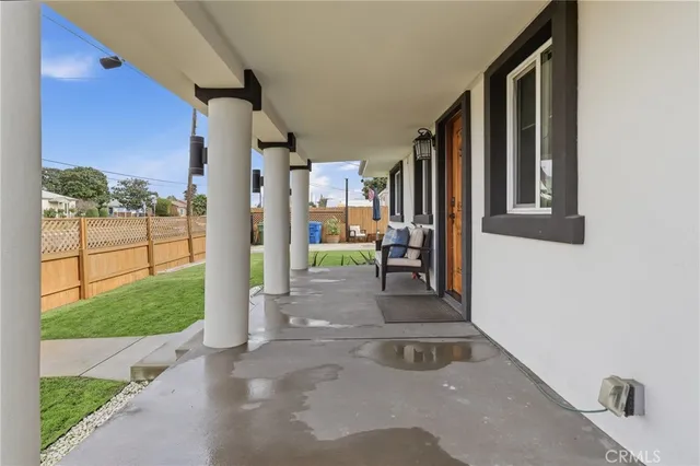 $3,850 | 816 West 120th Street, Los Angeles, CA 90044