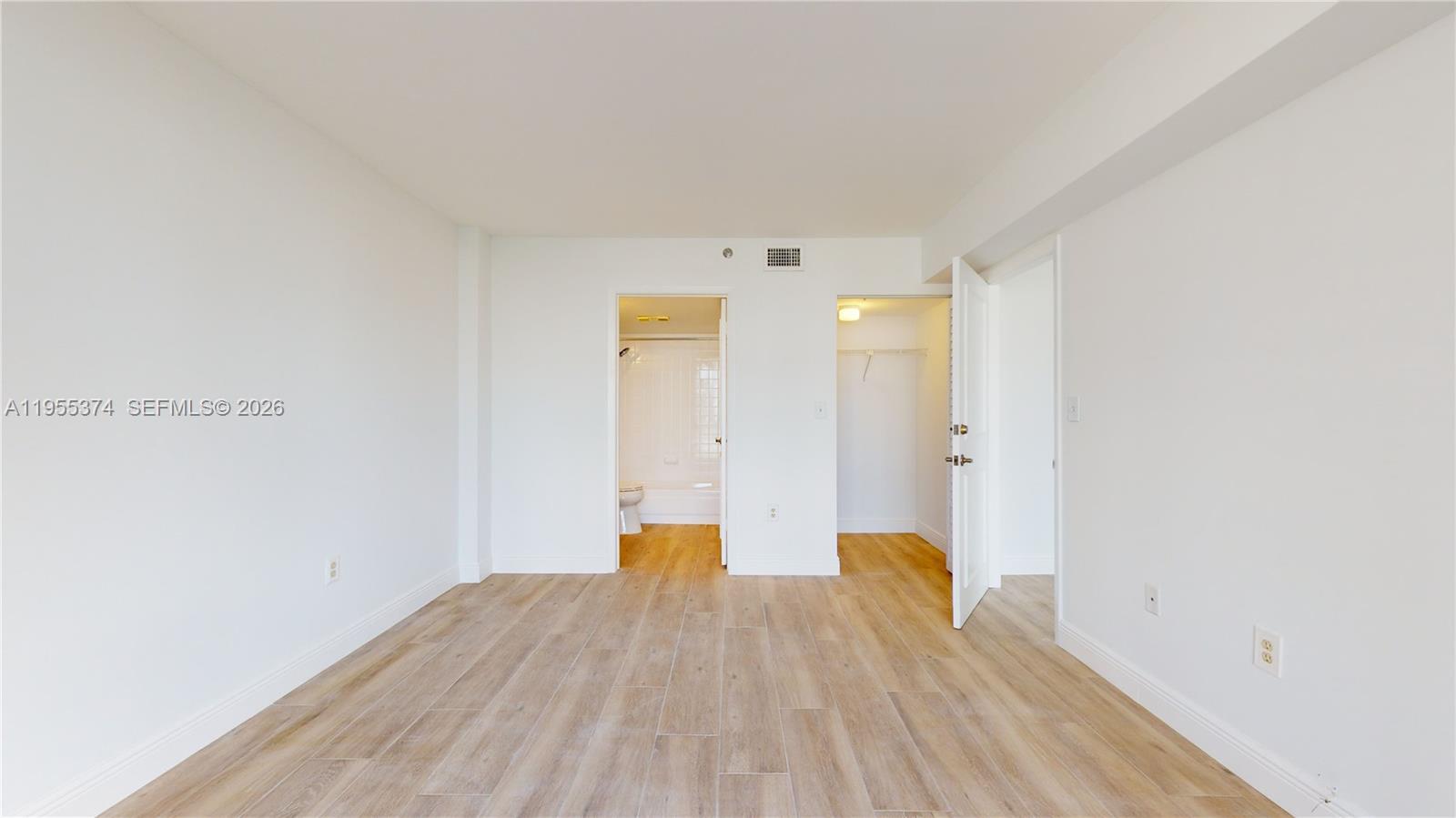 540 Brickell Key Drive, Unit 1111 Miami, FL 33131 - Photo 12 of 22