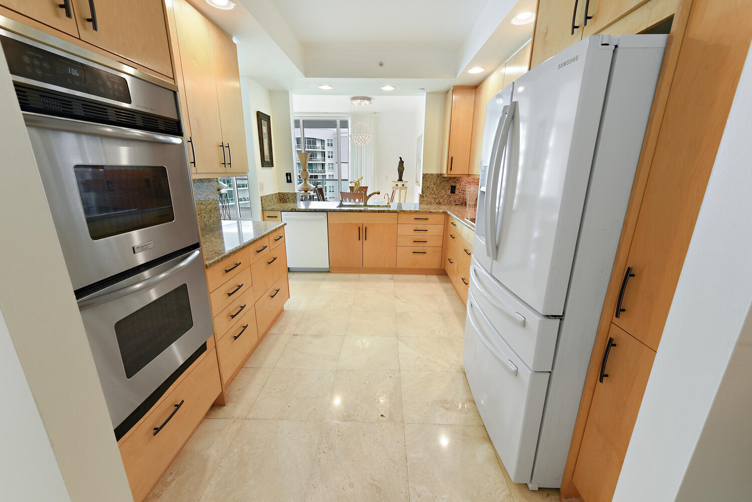 550 Southeast Mizner Boulevard, Unit 702B Boca Raton, FL 33432 - Photo 3 of 10 PIC 3