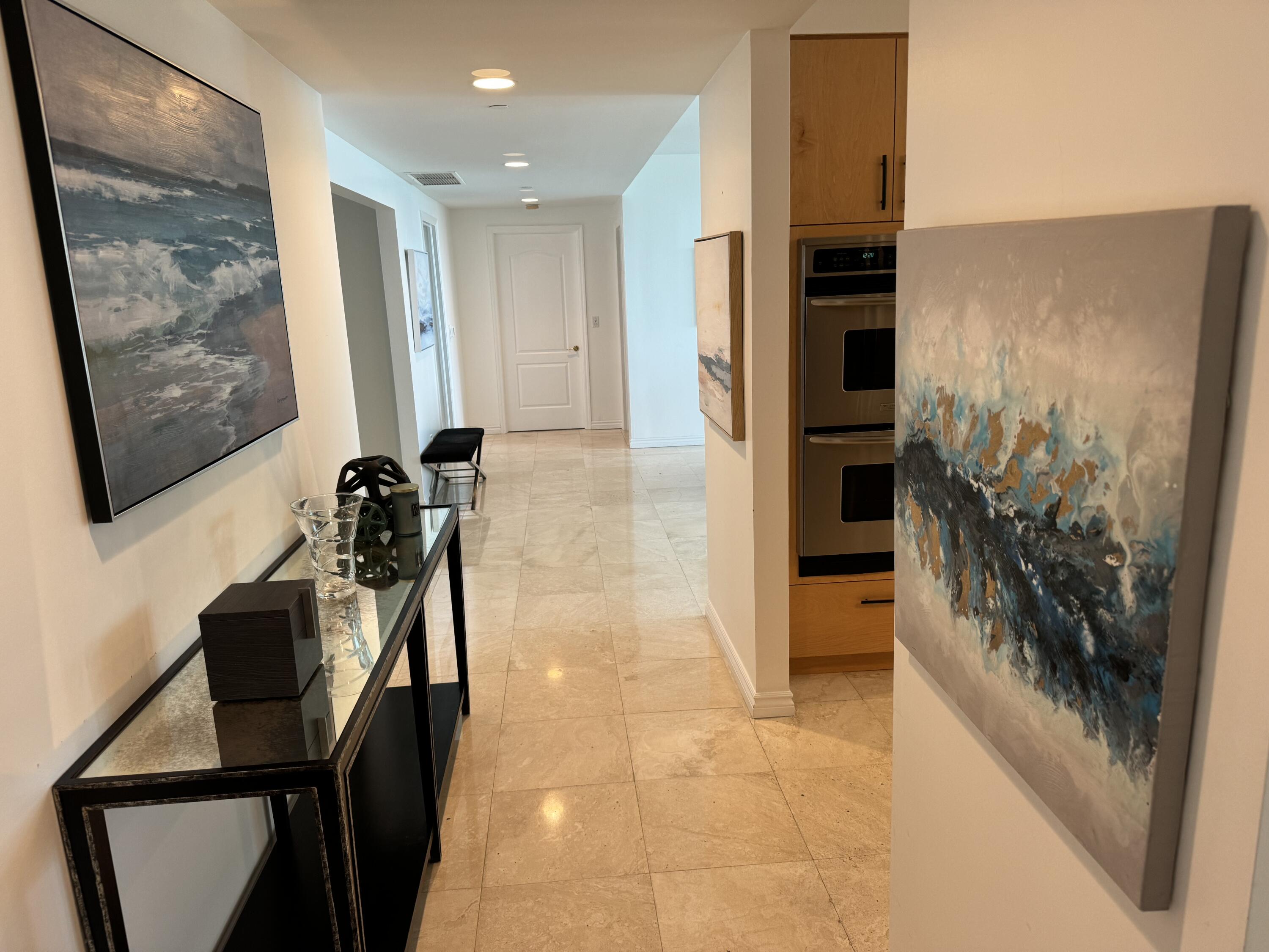 550 Southeast Mizner Boulevard, Unit 702B Boca Raton, FL 33432 - Photo 5 of 10 PIC 5