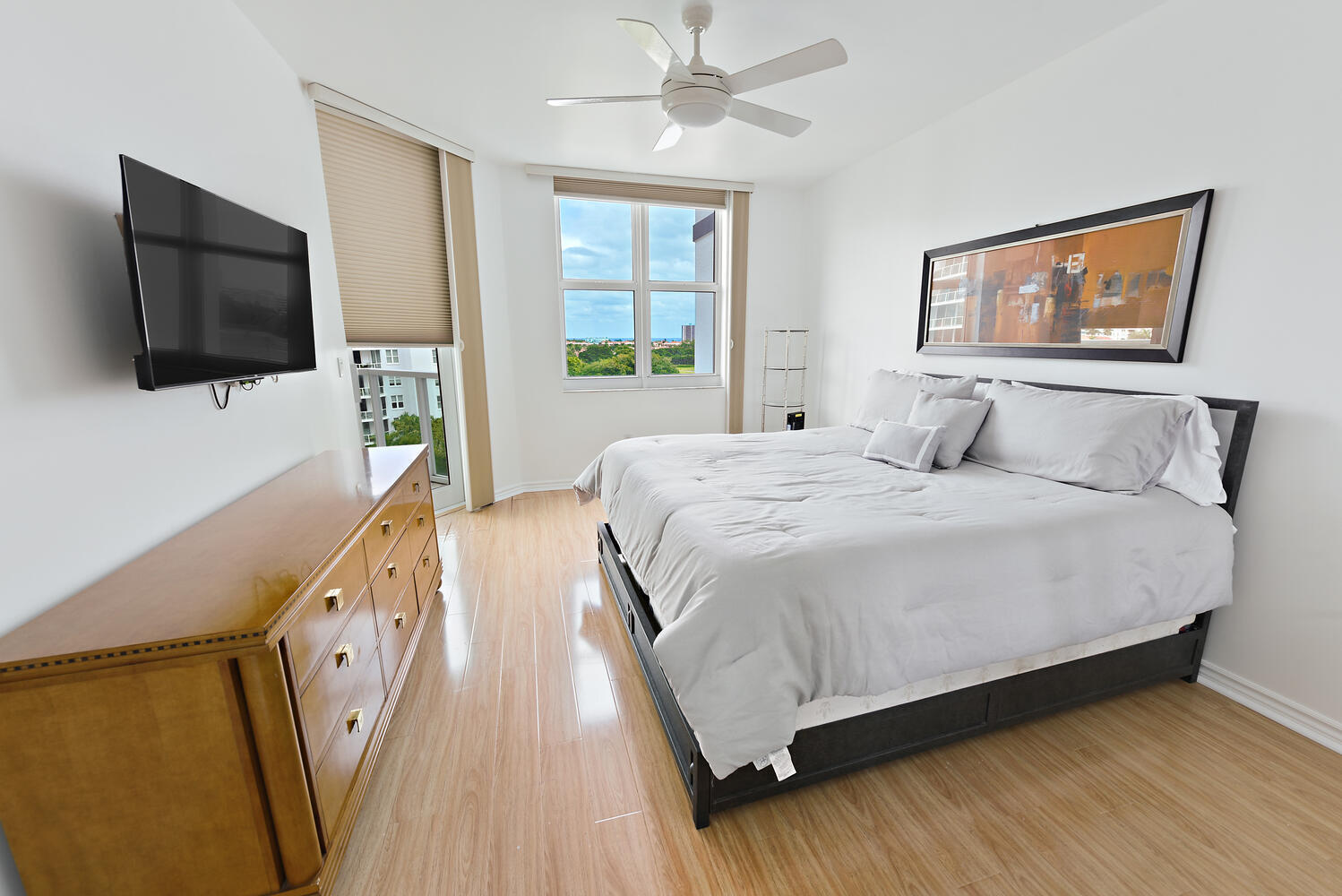 550 Southeast Mizner Boulevard, Unit 702B Boca Raton, FL 33432 - Photo 6 of 10 PIC 6