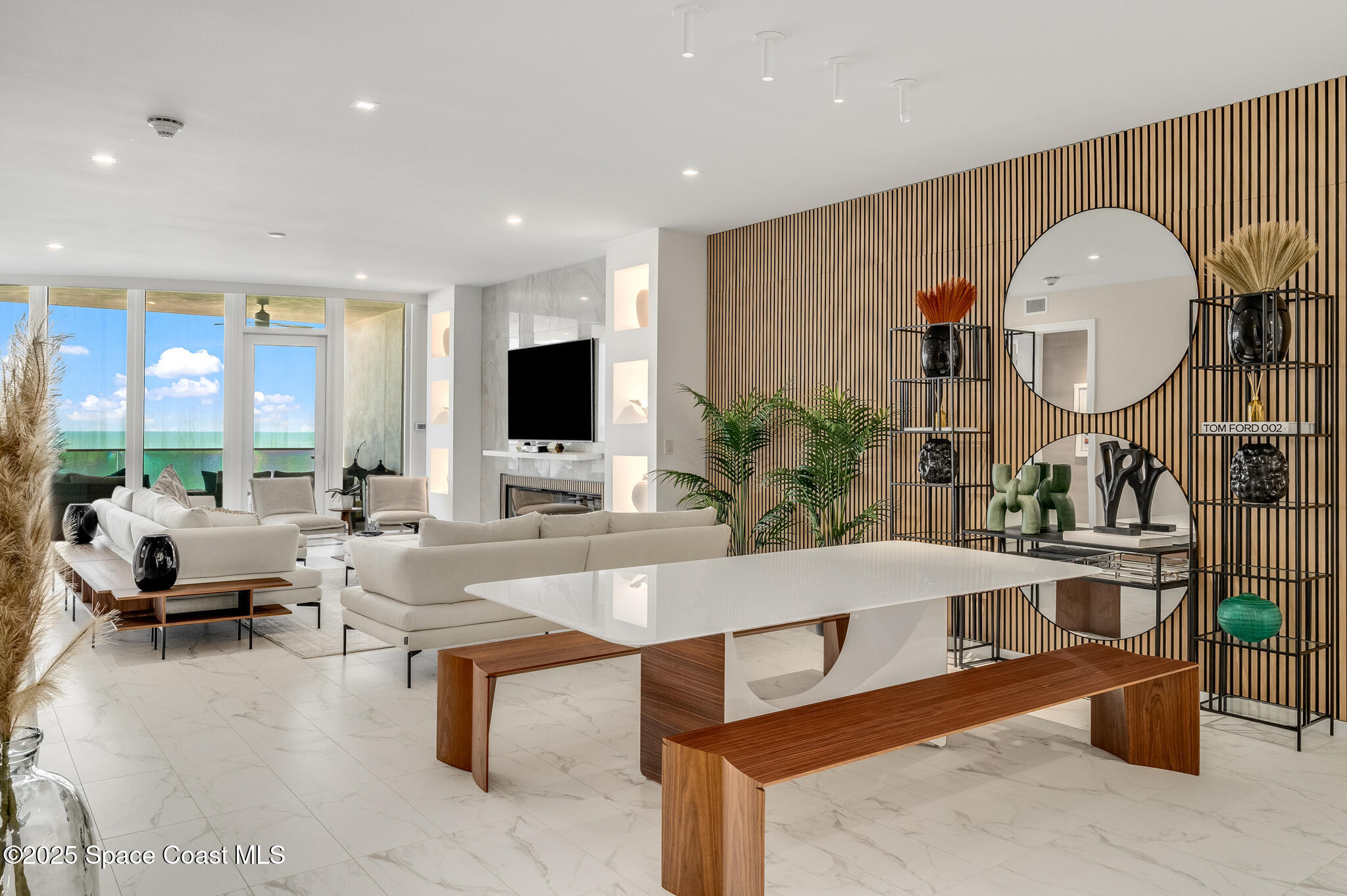 65 North Atlantic Avenue, Unit 404 Cocoa Beach, FL 32931 - Photo 31 of 57 dining area