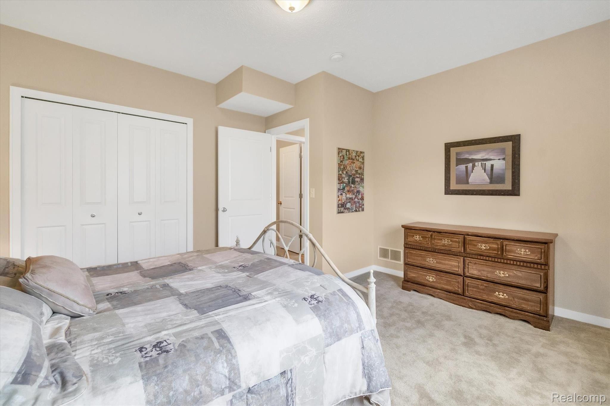 905 Spirea Howell, MI 48843 - Photo 22 of 35 Great size with large window to let in lots of light