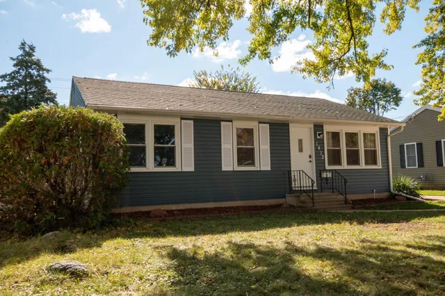 $255,000 | 1412 Craig Avenue, Janesville, WI 53545