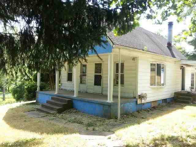 37 Thompson Hill Road Weirton, WV 26062 - Photo 1 of 1
