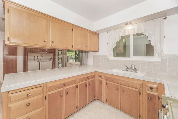 $330,000 | 1350 Mill Street, Selma, CA 93662