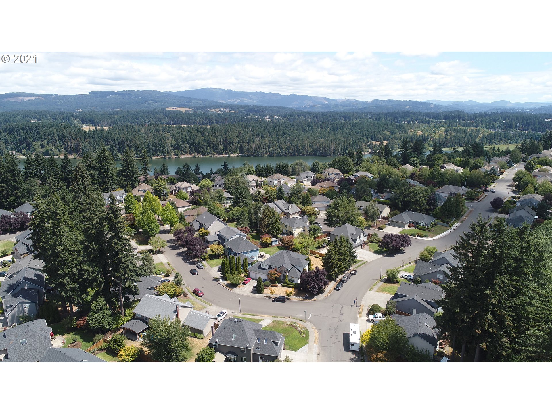 4517 Northwest Valley Street Camas, WA 98607 - Photo 30 of 32 Gallery Image 30