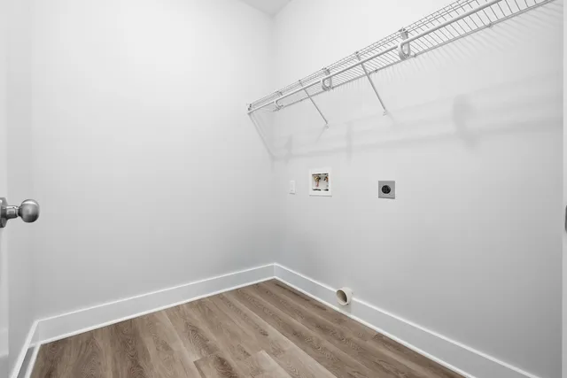 $575,000 | 717 Hazel Drive, Fort Walton Beach, FL 32547