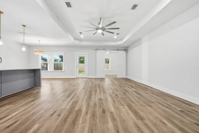 $575,000 | 717 Hazel Drive, Fort Walton Beach, FL 32547