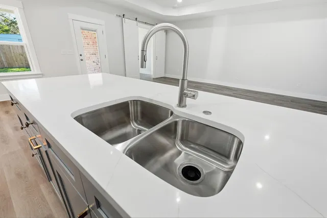 $575,000 | 717 Hazel Drive, Fort Walton Beach, FL 32547