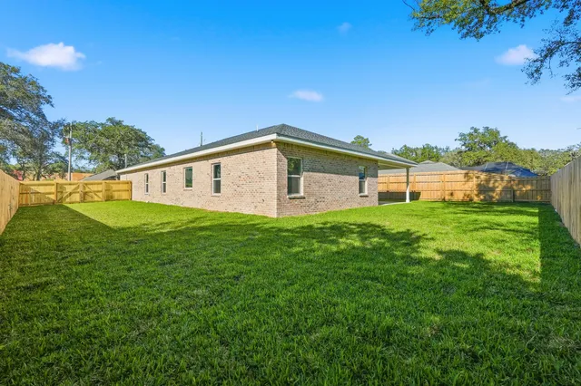 $575,000 | 717 Hazel Drive, Fort Walton Beach, FL 32547