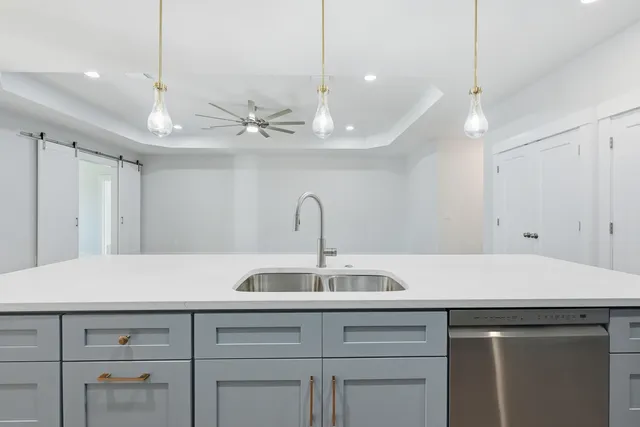 $575,000 | 717 Hazel Drive, Fort Walton Beach, FL 32547