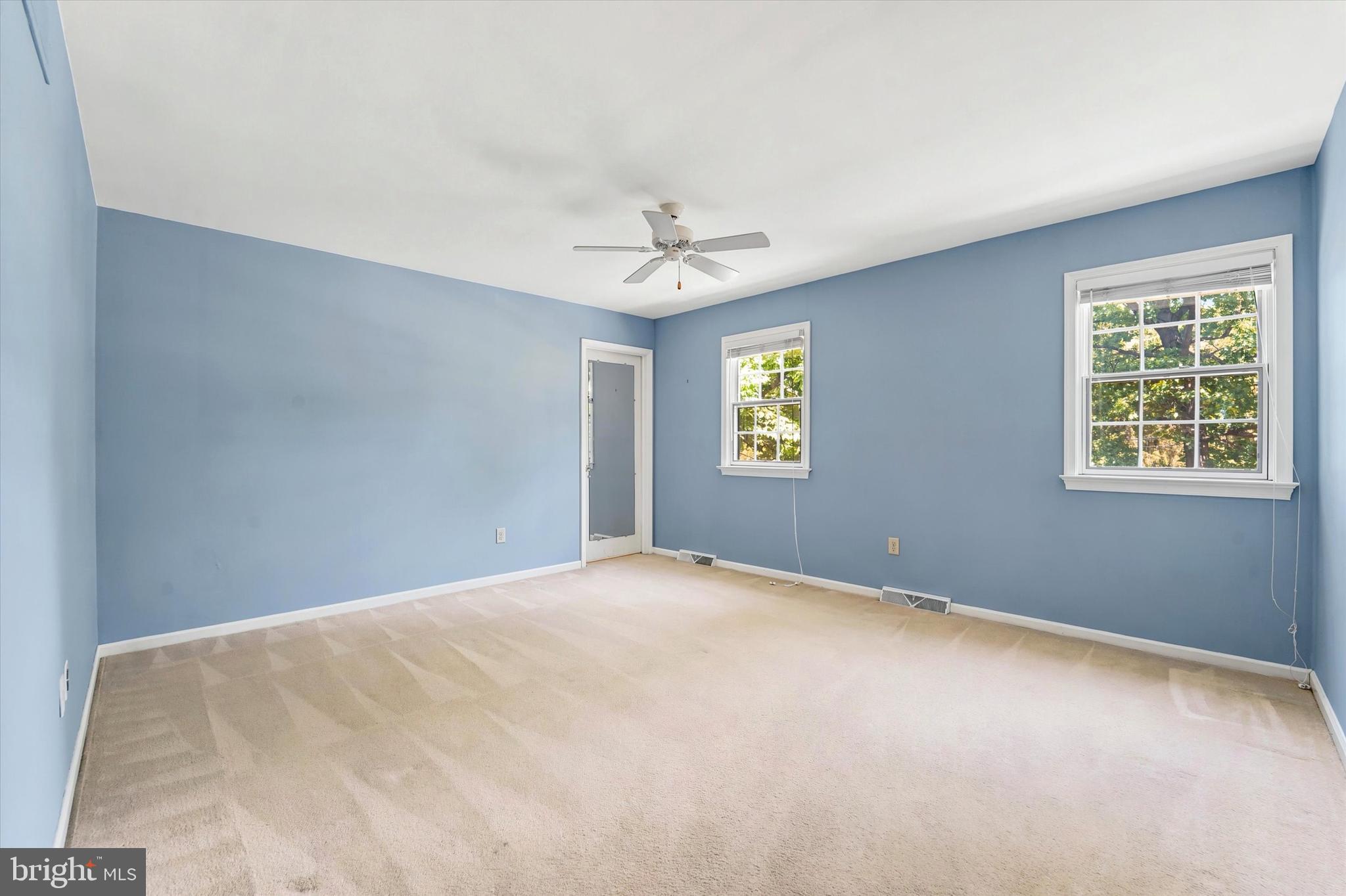 1980 Terwood Road Huntingdon Valley, PA 19006 - Photo 27 of 48 a view of an empty room with a window