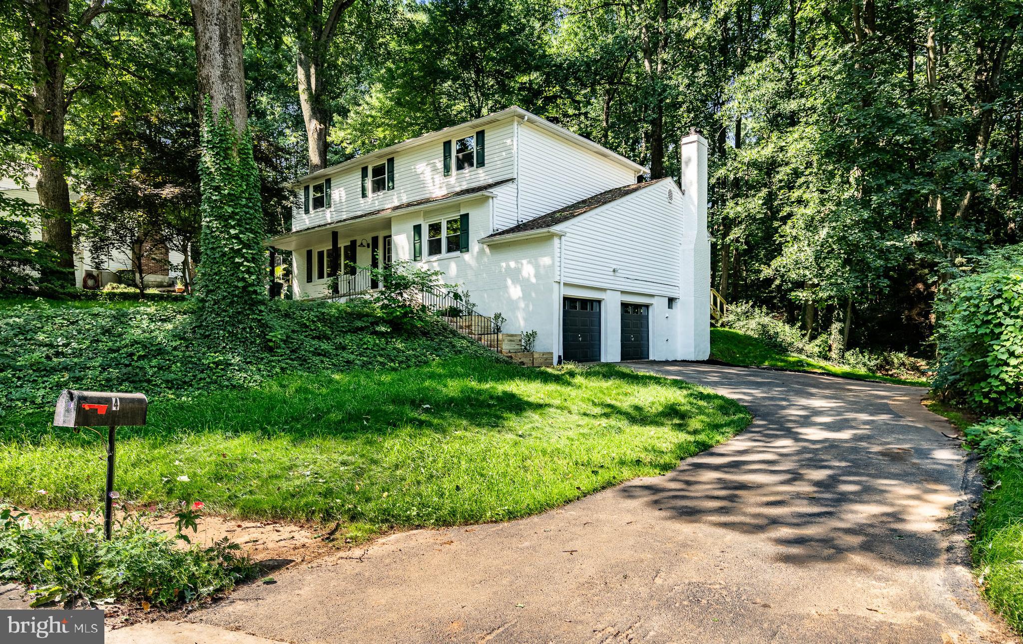 4 Blue Jay Drive Newark, DE 19713 - Photo 4 of 59 Garage