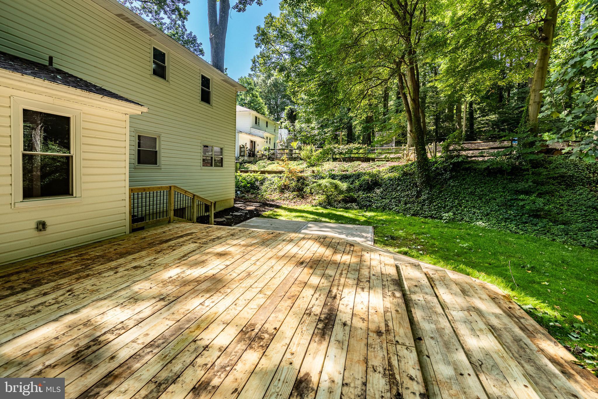 4 Blue Jay Drive Newark, DE 19713 - Photo 51 of 59 Deck