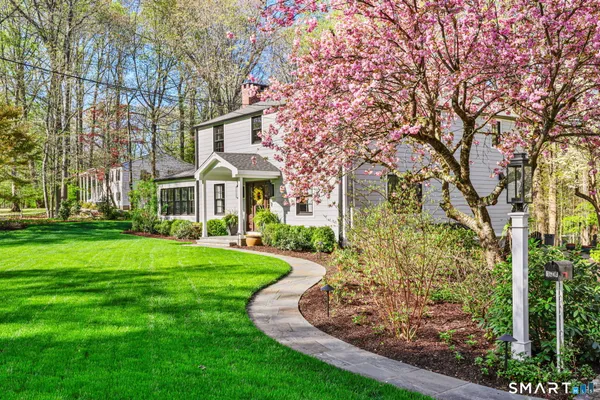 $1,295,000 | 174 East Lane, Stamford, CT 06905