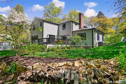 $1,295,000 | 174 East Lane, Stamford, CT 06905