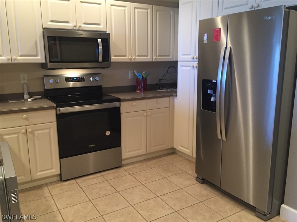 3191 Matecumbe Key Road, Unit 207 Punta Gorda, FL 33955 - Photo 6 of 35 Gallery Image 6